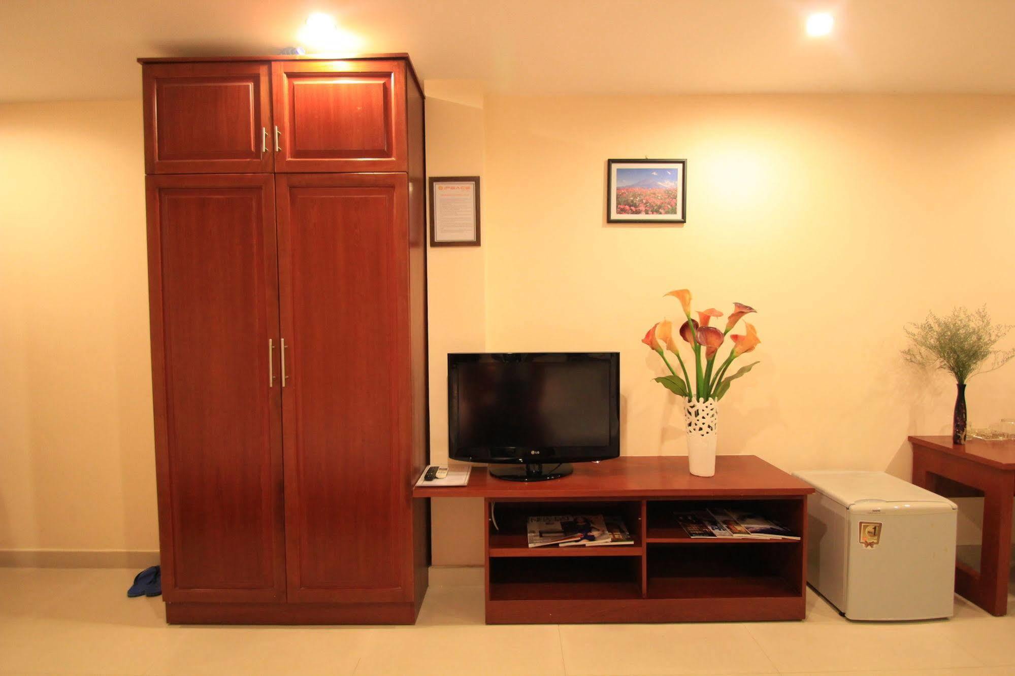 Ipeace Hotel - Bui Vien Walking Street Ho Chi Minh-stad Buitenkant foto